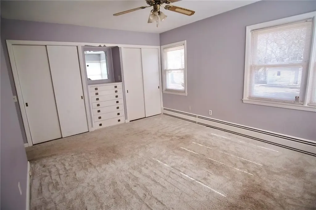 154 Twin Oak Drive Warwick RI 02889