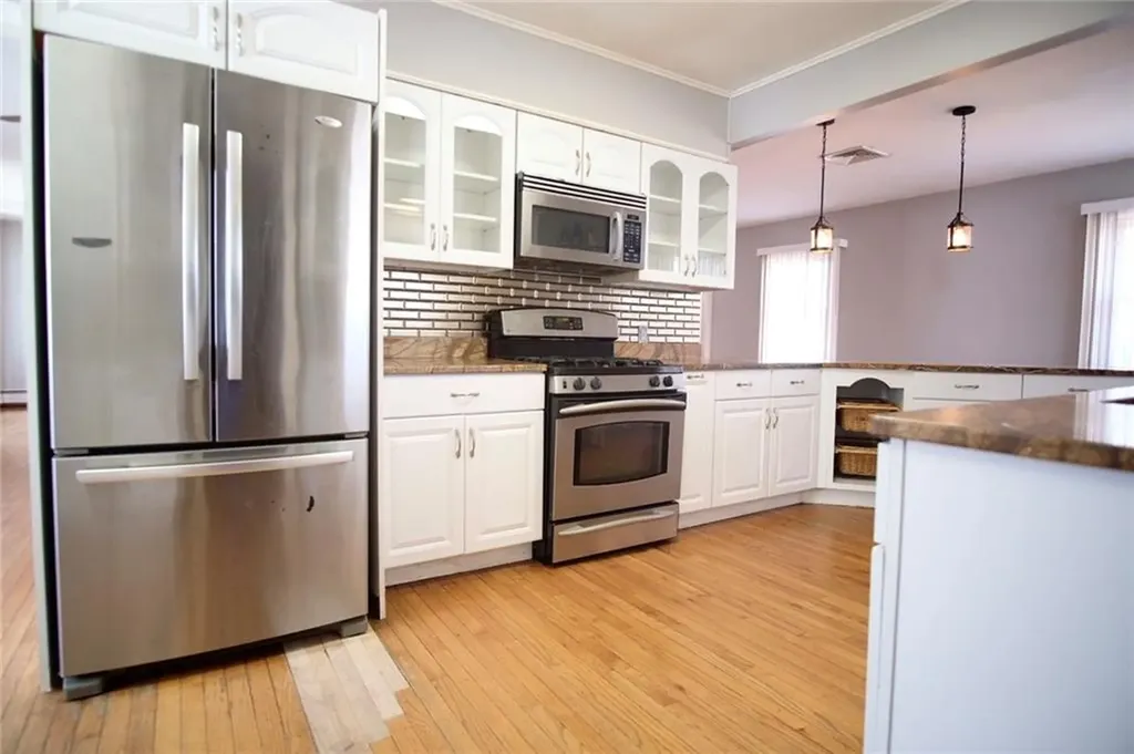 154 Twin Oak Drive Warwick RI 02889