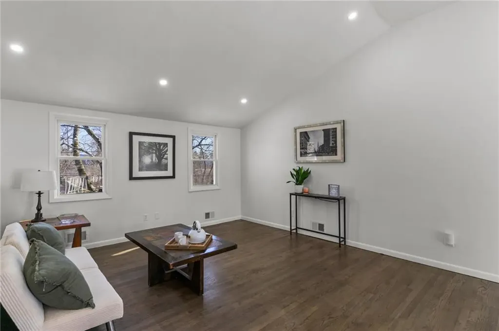 227 Stillwater Drive Warwick RI 02889