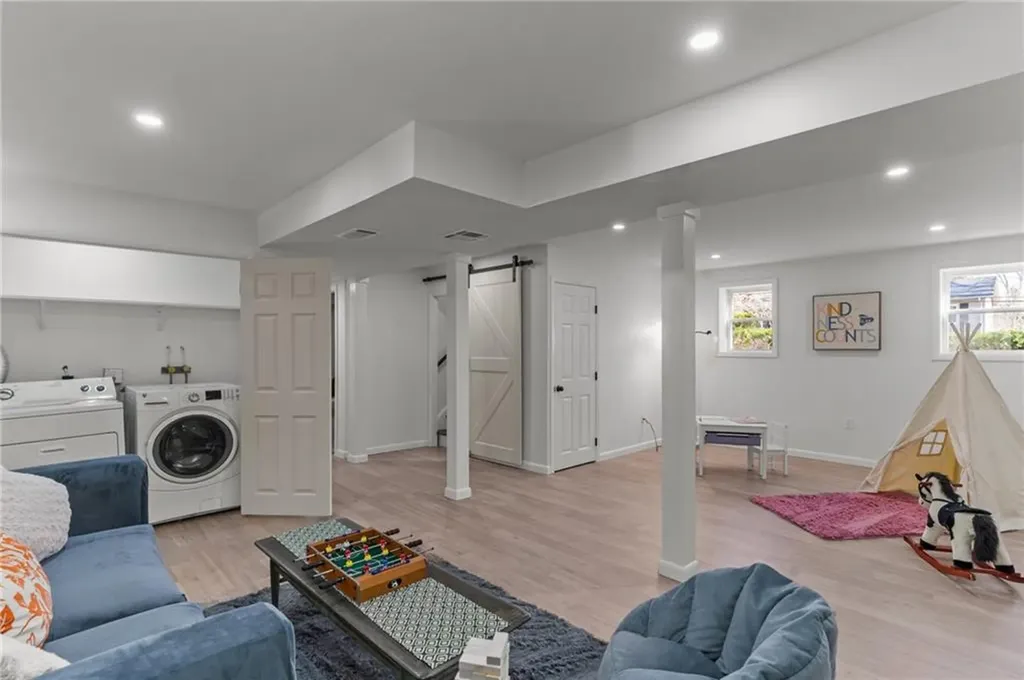 227 Stillwater Drive Warwick RI 02889
