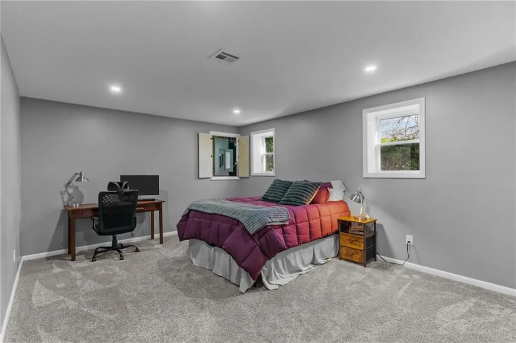 227 Stillwater Drive Warwick RI 02889