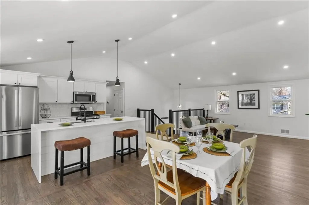 227 Stillwater Drive Warwick RI 02889