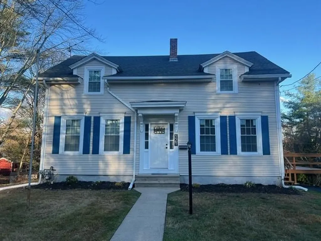 121 Farnum Pike Smithfield RI 02917
