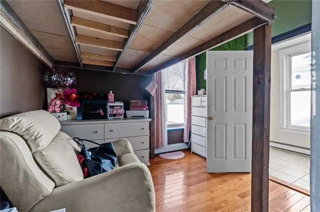31 Arnold Street Lincoln RI 02865