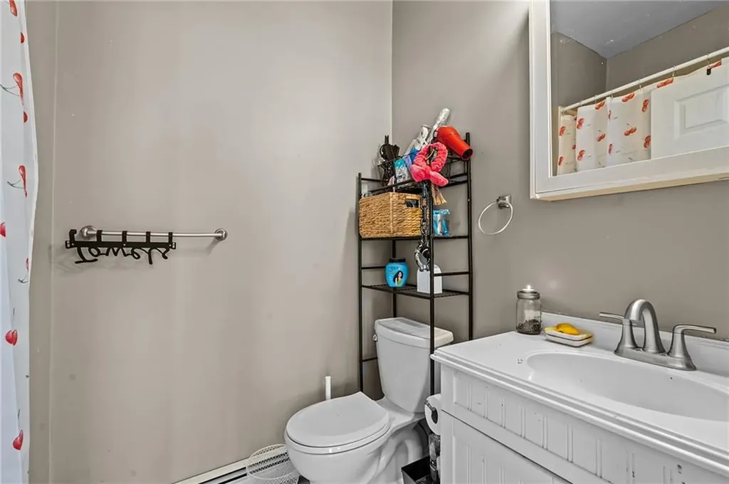 31 Arnold Street Lincoln RI 02865