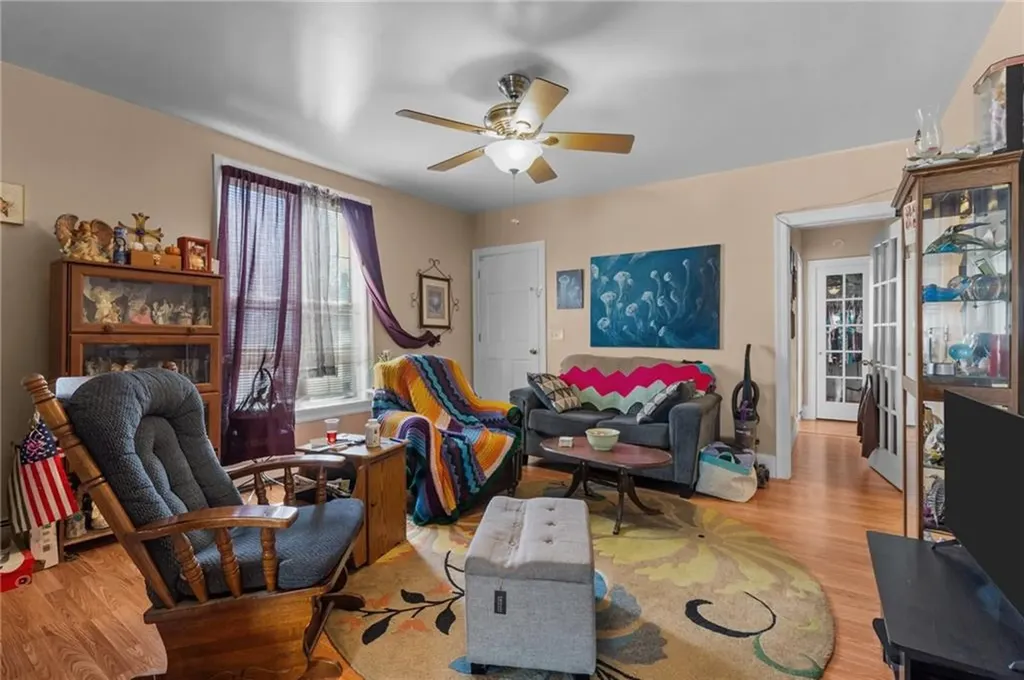 31 Arnold Street Lincoln RI 02865