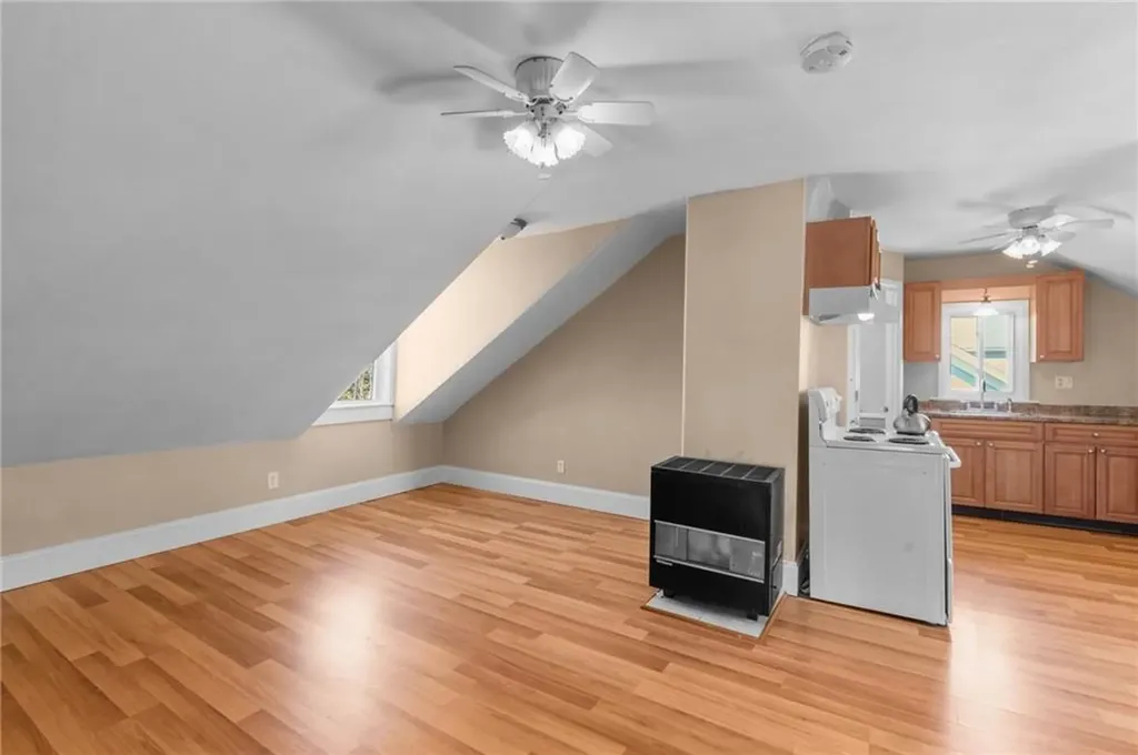 31 Arnold Street Lincoln RI 02865