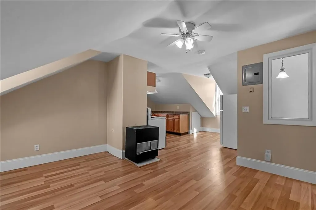 31 Arnold Street Lincoln RI 02865