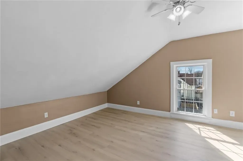 31 Arnold Street Lincoln RI 02865