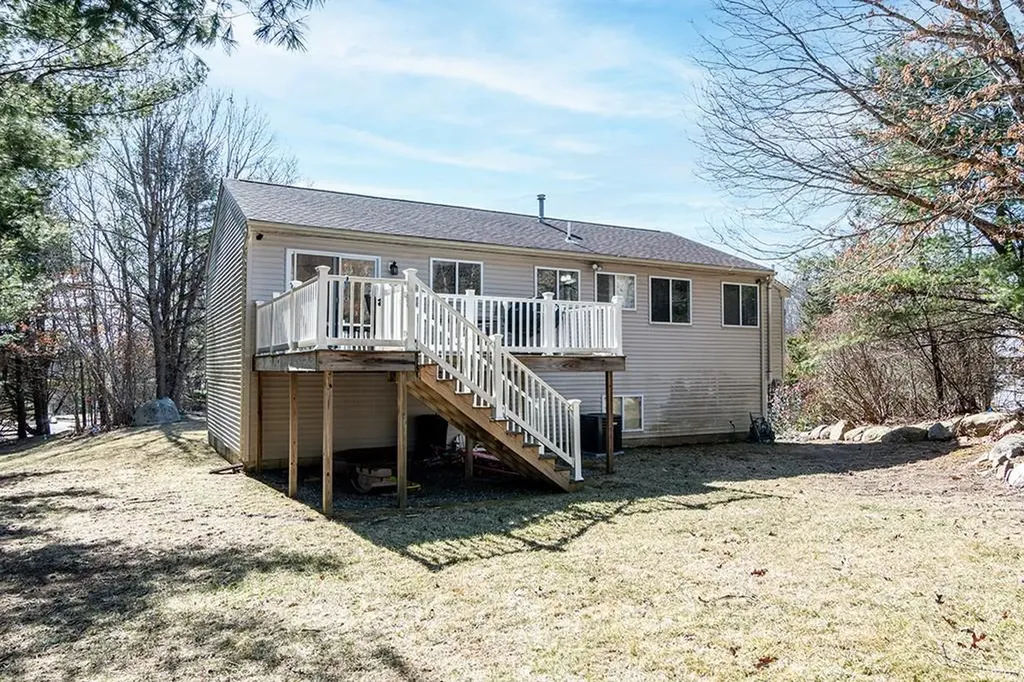 35 Walker Lane Coventry RI 02816