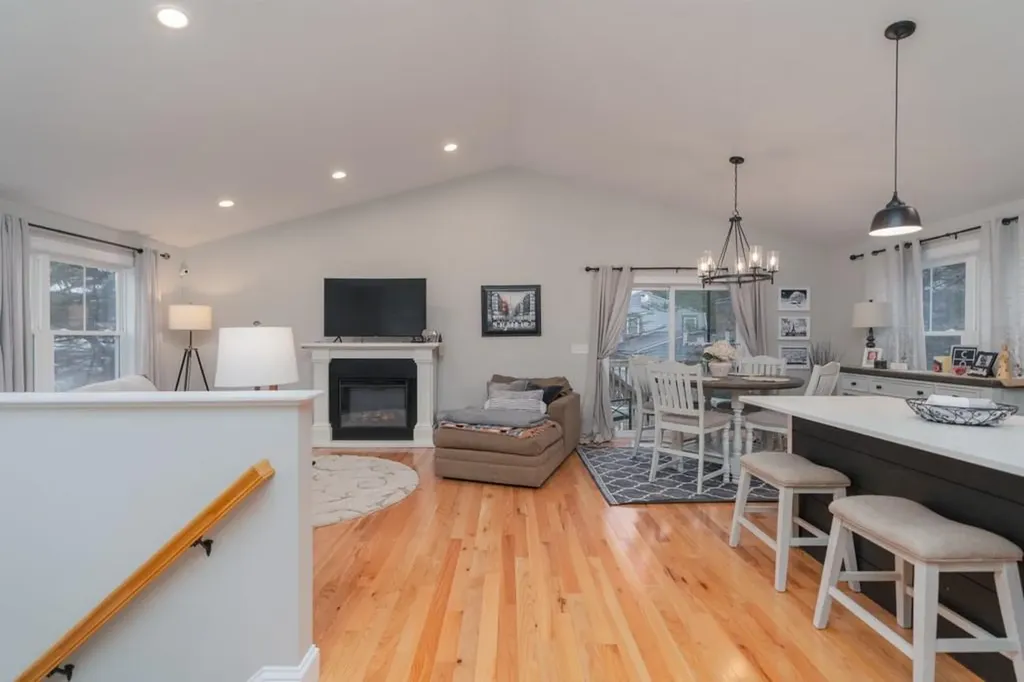 1 Cleveland Street West Warwick RI 02893