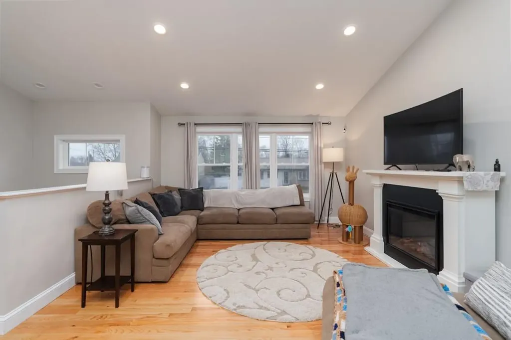 1 Cleveland Street West Warwick RI 02893