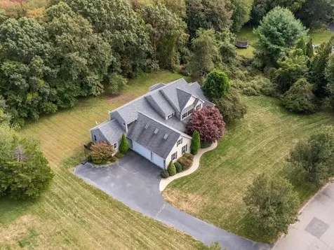 68 Delta Drive North Kingstown RI 02874