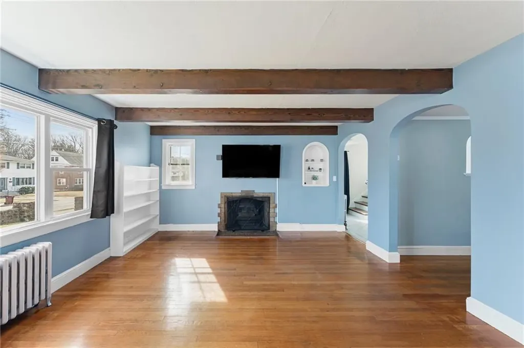 282 Gaskill Street Woonsocket RI 02895