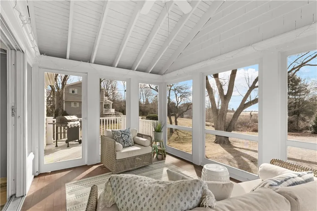 10 Starrett Drive Charlestown RI 02813