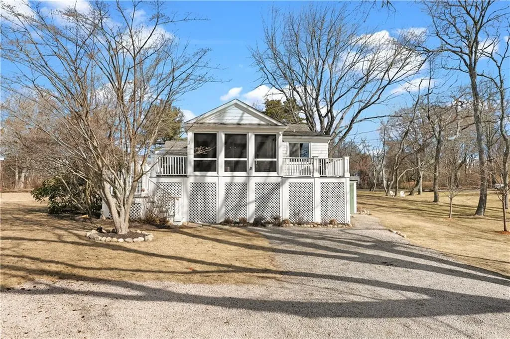 10 Starrett Drive Charlestown RI 02813