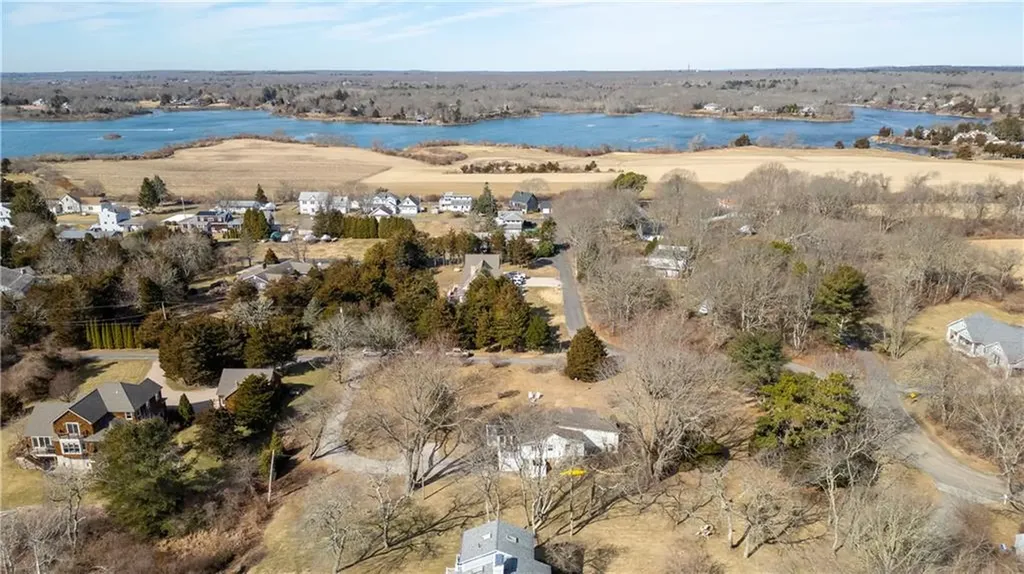 10 Starrett Drive Charlestown RI 02813