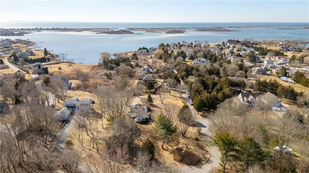 10 Starrett Drive Charlestown RI 02813