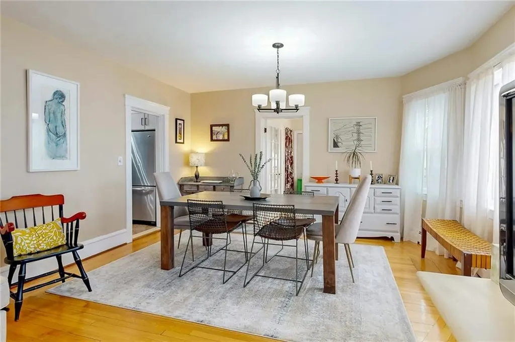 35 Felsmere Avenue Pawtucket RI 02861