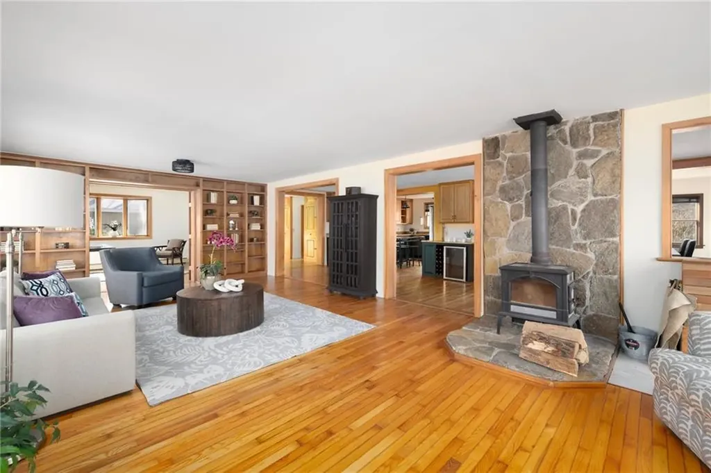 47 Sawmill Road Glocester RI 02814
