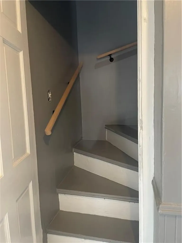28 Armington Avenue Providence RI 02908