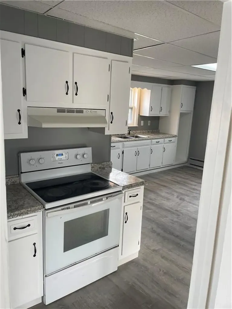 28 Armington Avenue Providence RI 02908