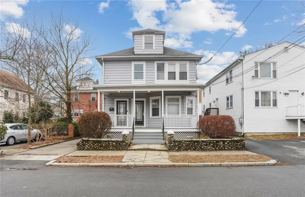 76 Radcliffe Avenue Providence RI 02908