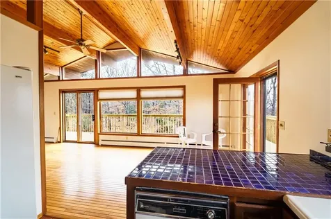 2 Miranda Drive Richmond RI 02892