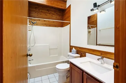 2 Miranda Drive Richmond RI 02892