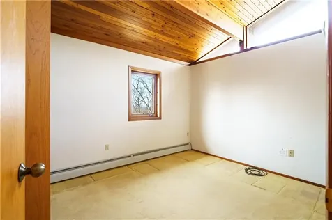 2 Miranda Drive Richmond RI 02892