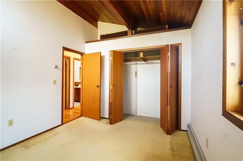 2 Miranda Drive Richmond RI 02892