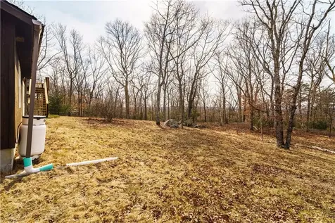 2 Miranda Drive Richmond RI 02892