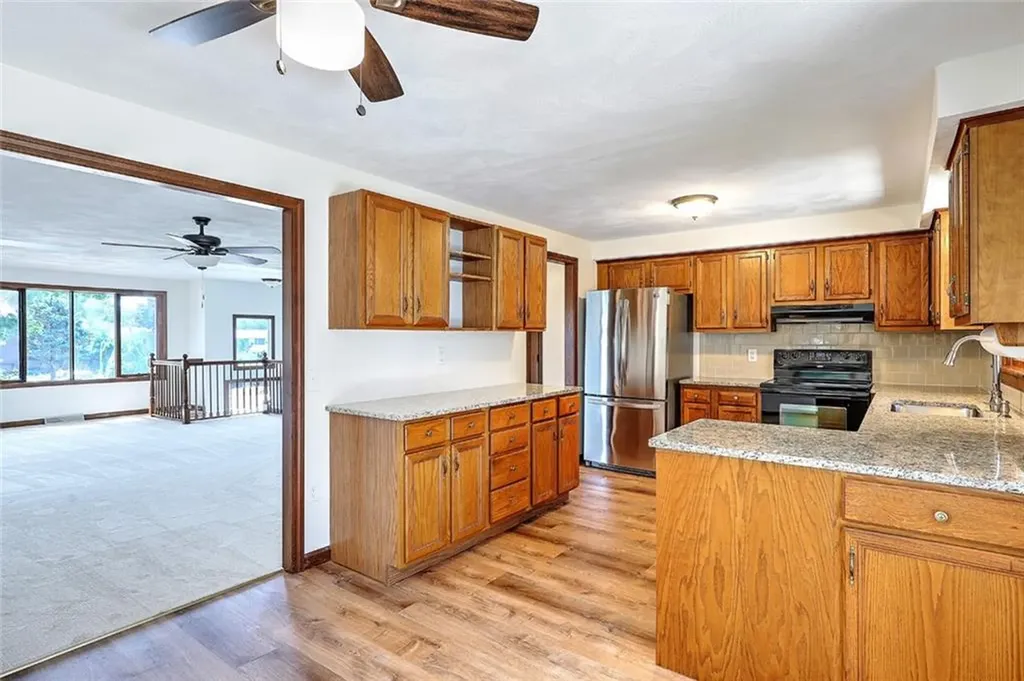 21 Marjorie Lane Warwick RI 02886