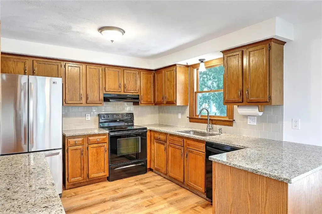 21 Marjorie Lane Warwick RI 02886