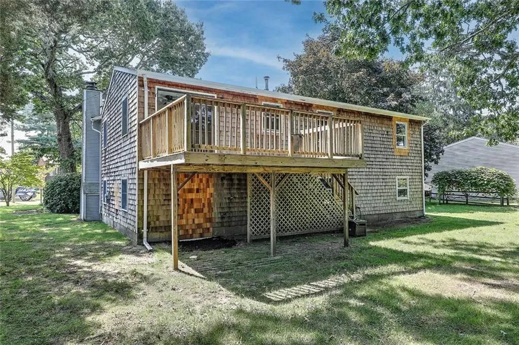 21 Marjorie Lane Warwick RI 02886