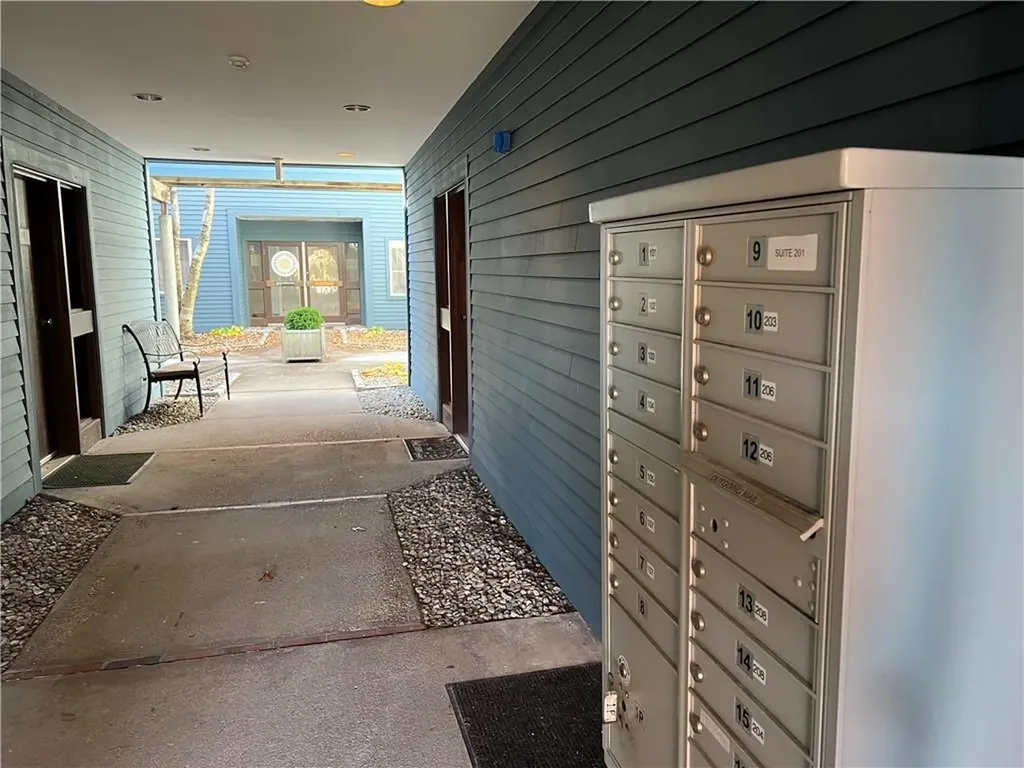 469 Centerville Road Warwick RI 02886