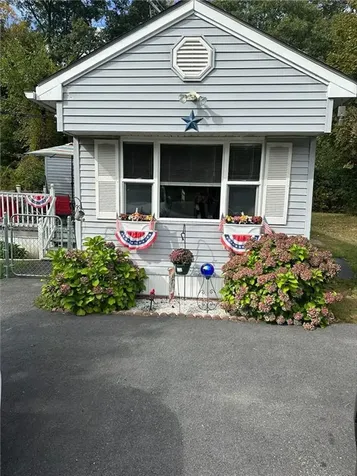 8 Hemlock Road Glocester RI 02814