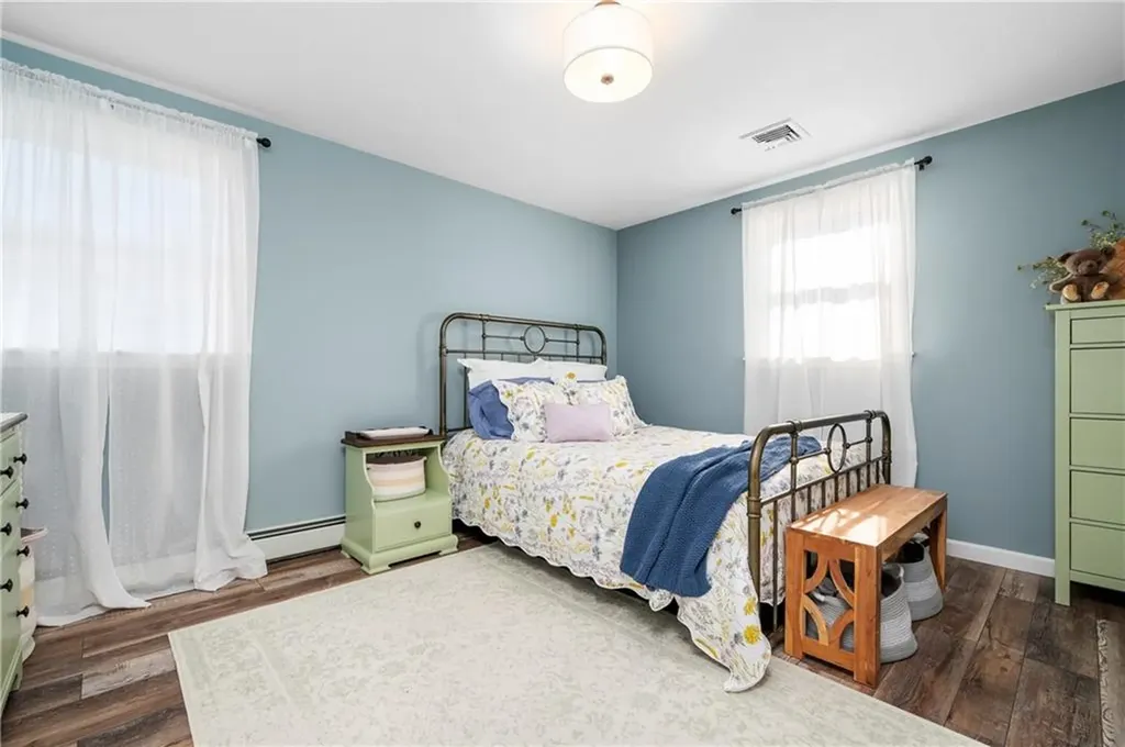 18 Valley Street Cumberland RI 02864