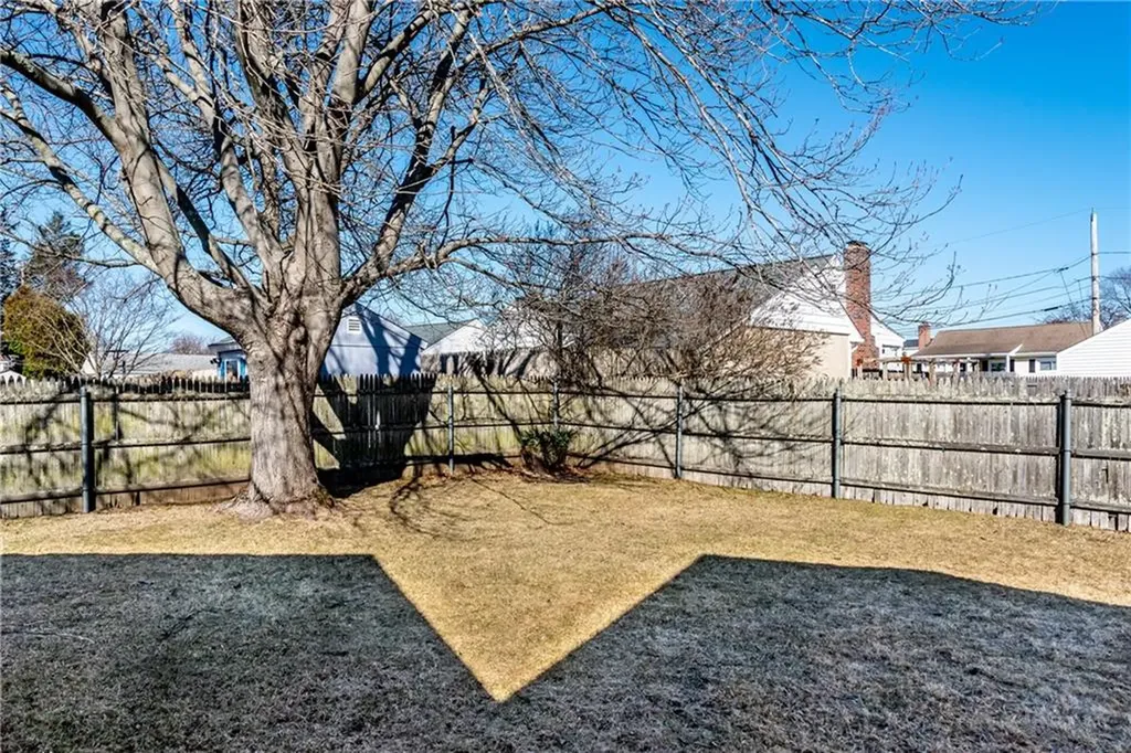 45 Manistee Street Pawtucket RI 02861