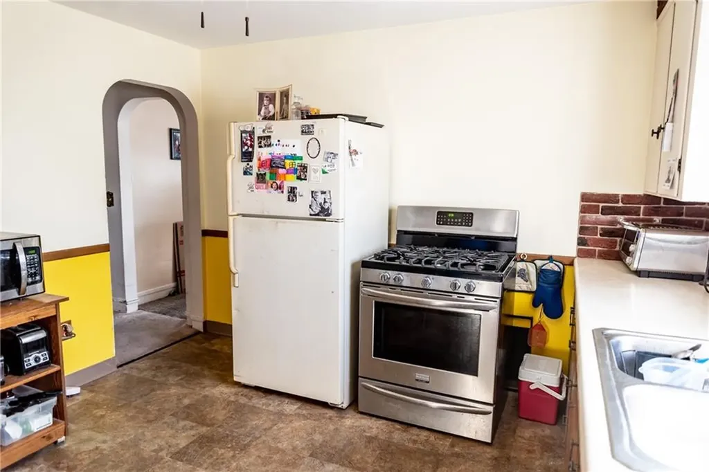 45 Manistee Street Pawtucket RI 02861