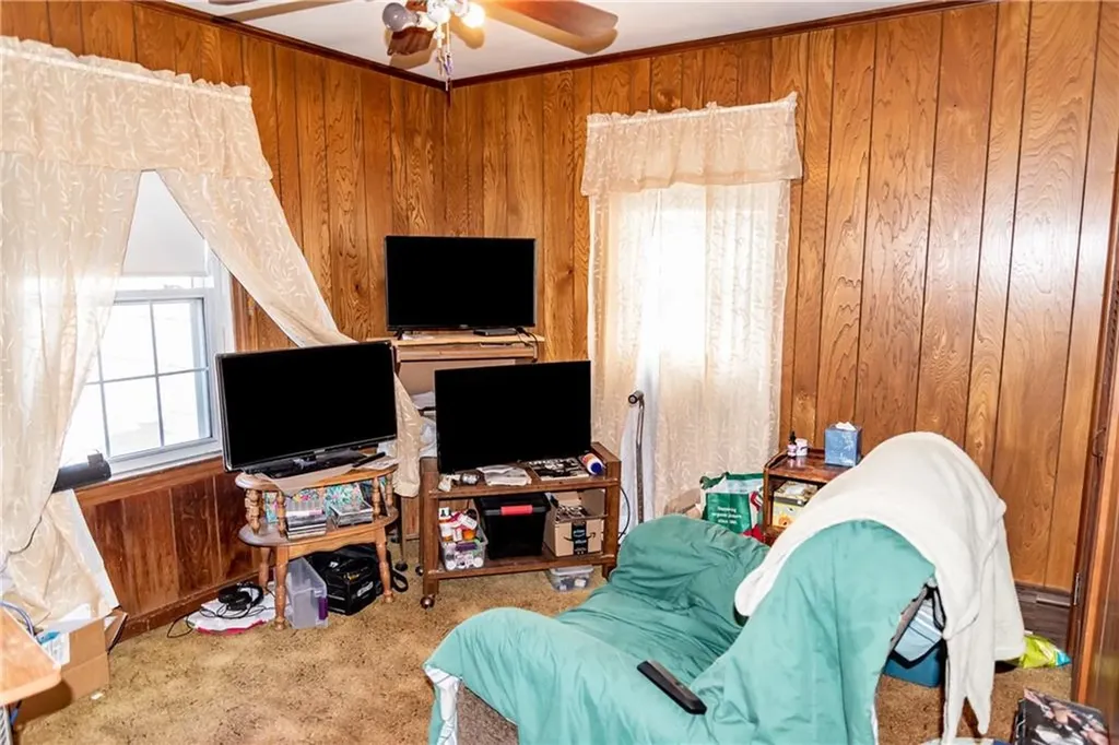45 Manistee Street Pawtucket RI 02861