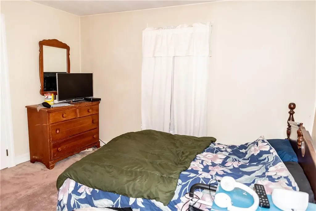 45 Manistee Street Pawtucket RI 02861