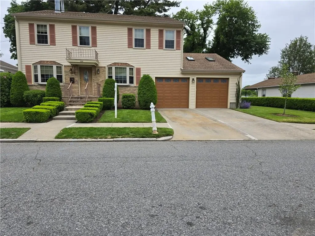 129 Longwood Avenue Providence RI 02908