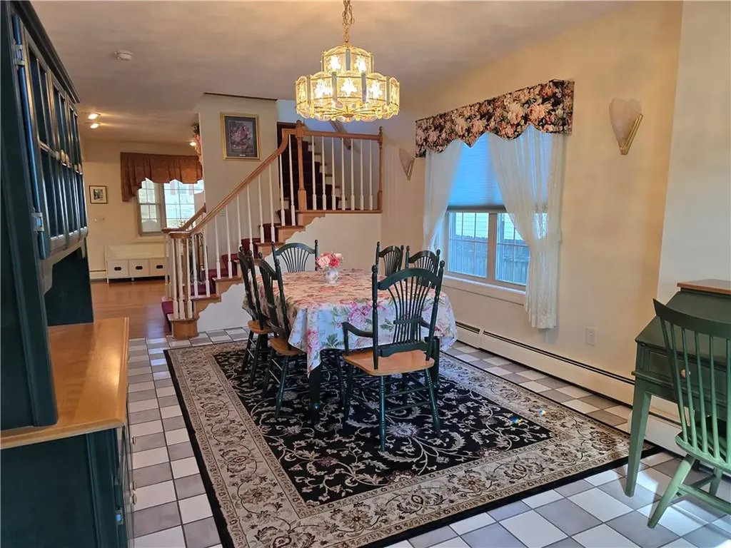 129 Longwood Avenue Providence RI 02908