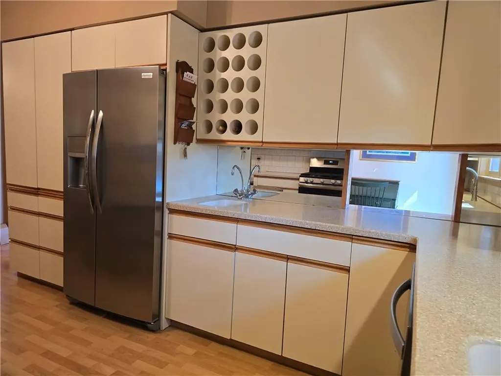 129 Longwood Avenue Providence RI 02908