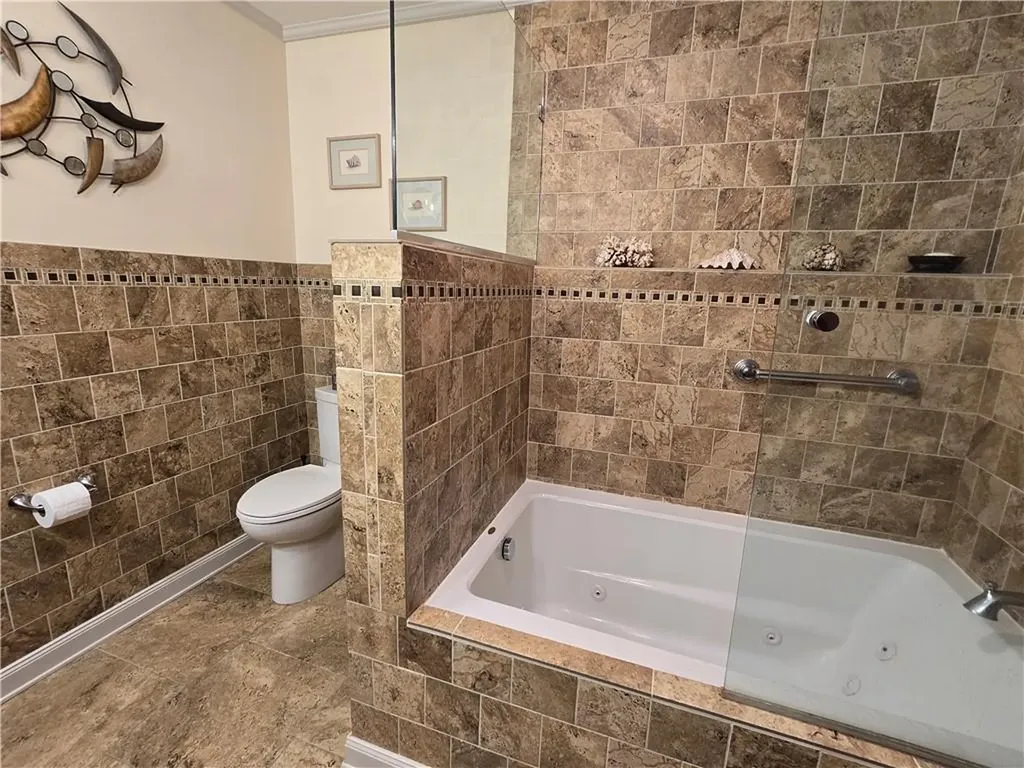 129 Longwood Avenue Providence RI 02908