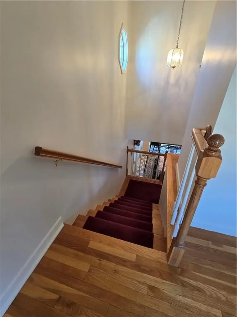 129 Longwood Avenue Providence RI 02908