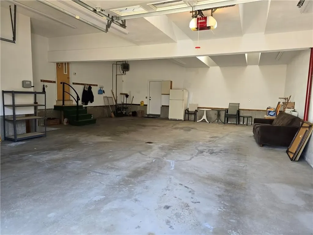 129 Longwood Avenue Providence RI 02908