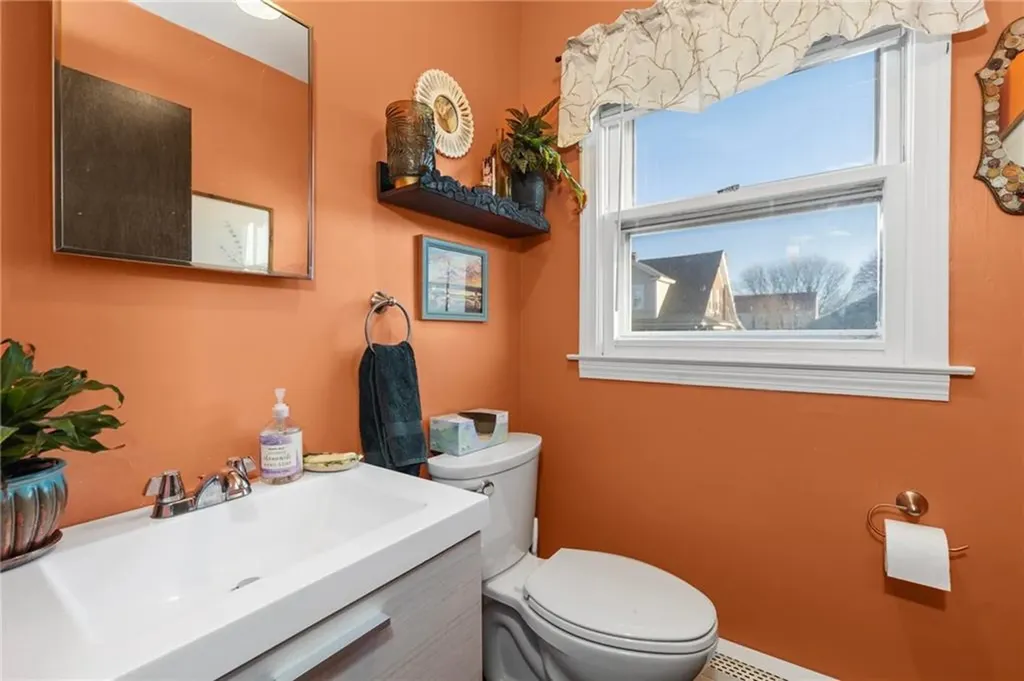 16 Leah Street North Providence RI 02911