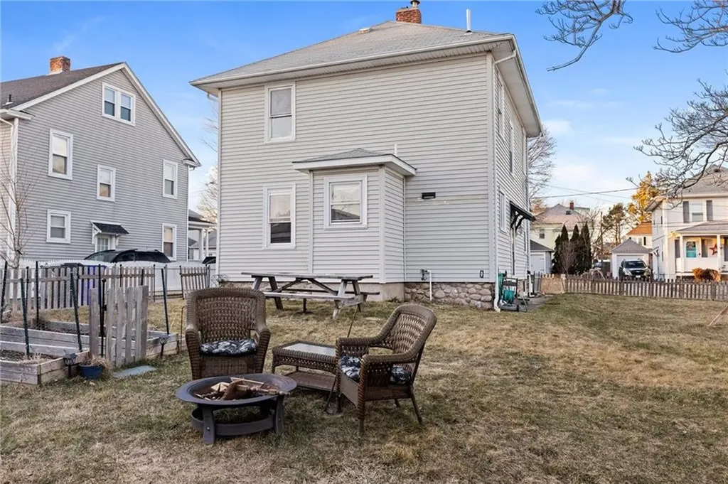 16 Leah Street North Providence RI 02911